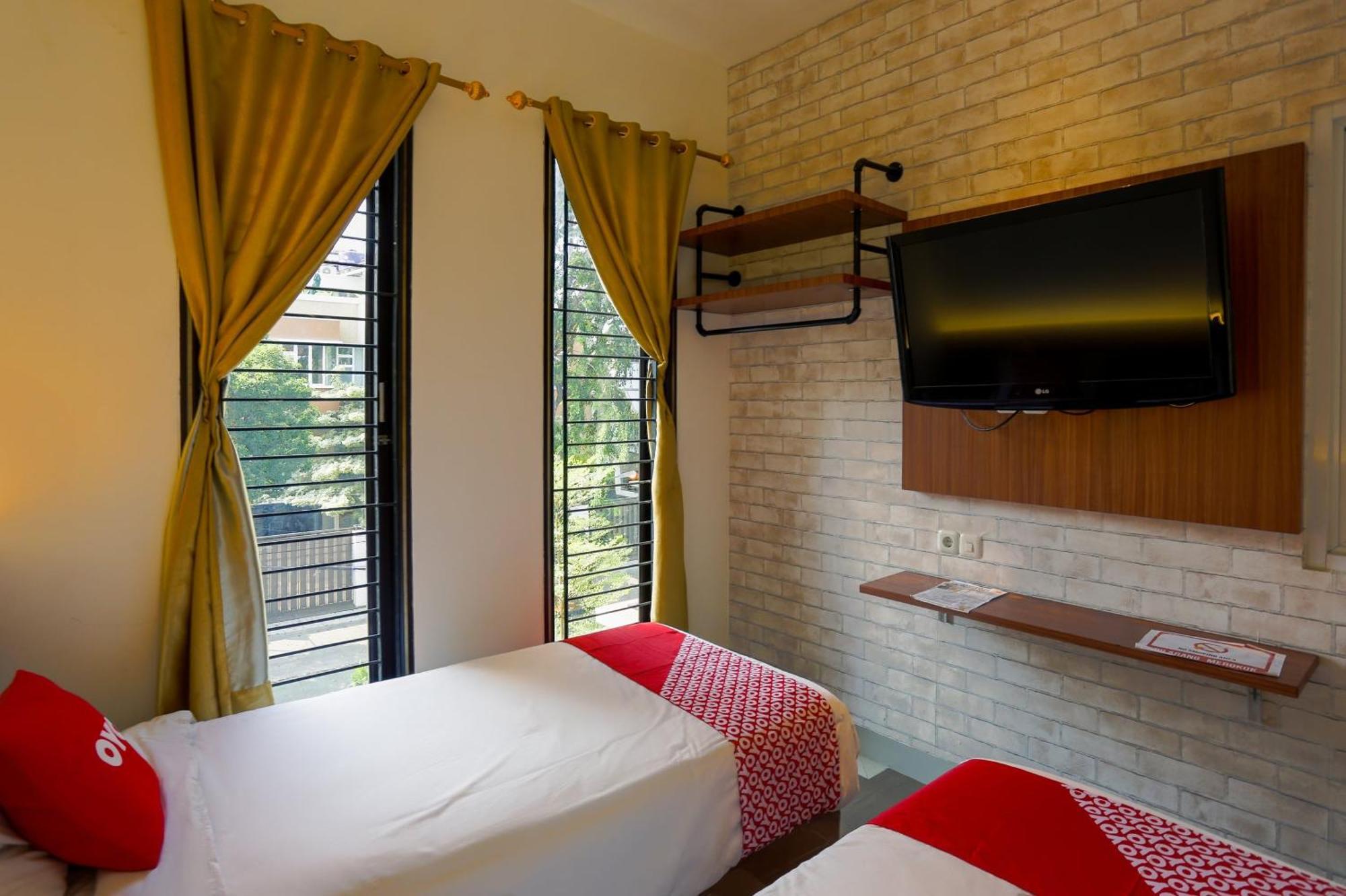 Super Oyo 3109 Point Inn Jacarta Exterior foto